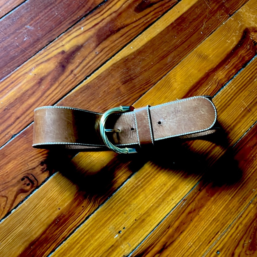 Saks Fifth Avenue Italian Leather Light Brown Belt, Small